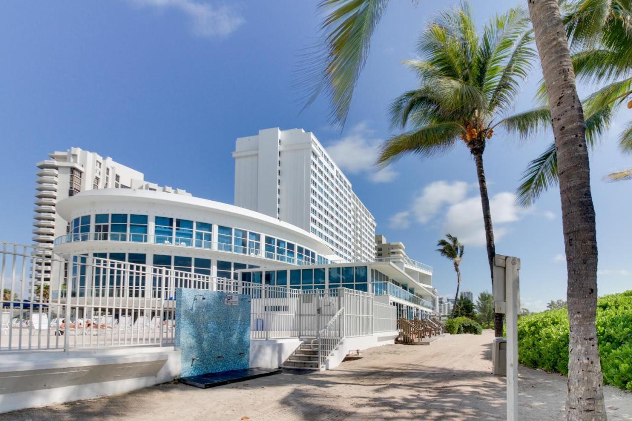 Castle Beach: Rumba Suite Miami Beach Exterior photo